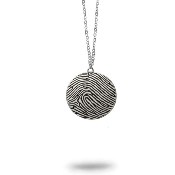 Immagine di Collana con ciondolo tondo personalizzato con impronta digitale in argento sterling 925