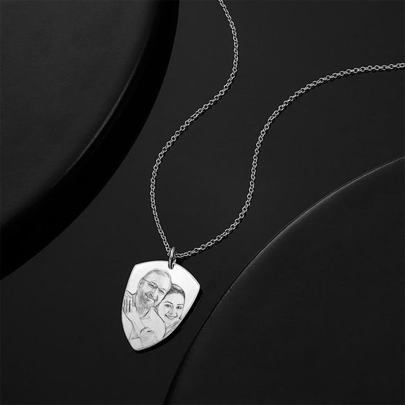 Immagine di Collana con foto con etichetta a cuore incisa in argento