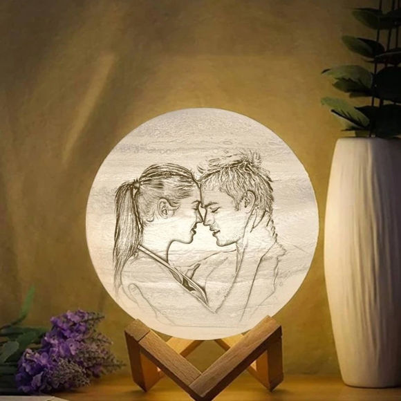 Immagine di Lampada lunare con foto personalizzata 3D magica con controllo touch per coppie innamorate (10cm-20cm)