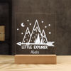 Immagine di Luce notturna Little Explorer Mountain - Personalizzata con il nome di tuo figlio
